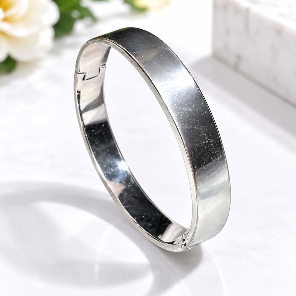 Vintage Ralph Lauren RLL Silver Tone Magnetic Cuff Bangle Bracelet